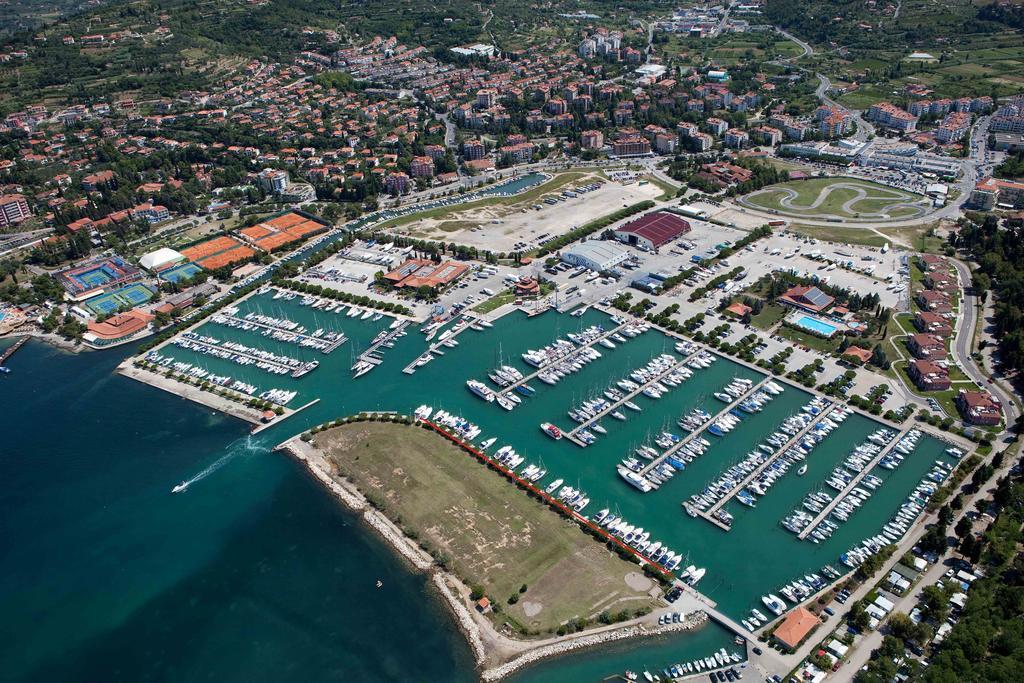 Floating Sea House Kahne Portoroz Villa Bagian luar foto