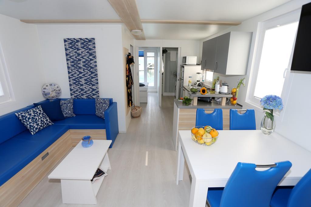 Floating Sea House Kahne Portoroz Villa Bagian luar foto