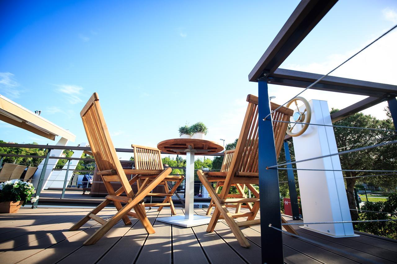 Floating Sea House Kahne Portoroz Villa Bagian luar foto