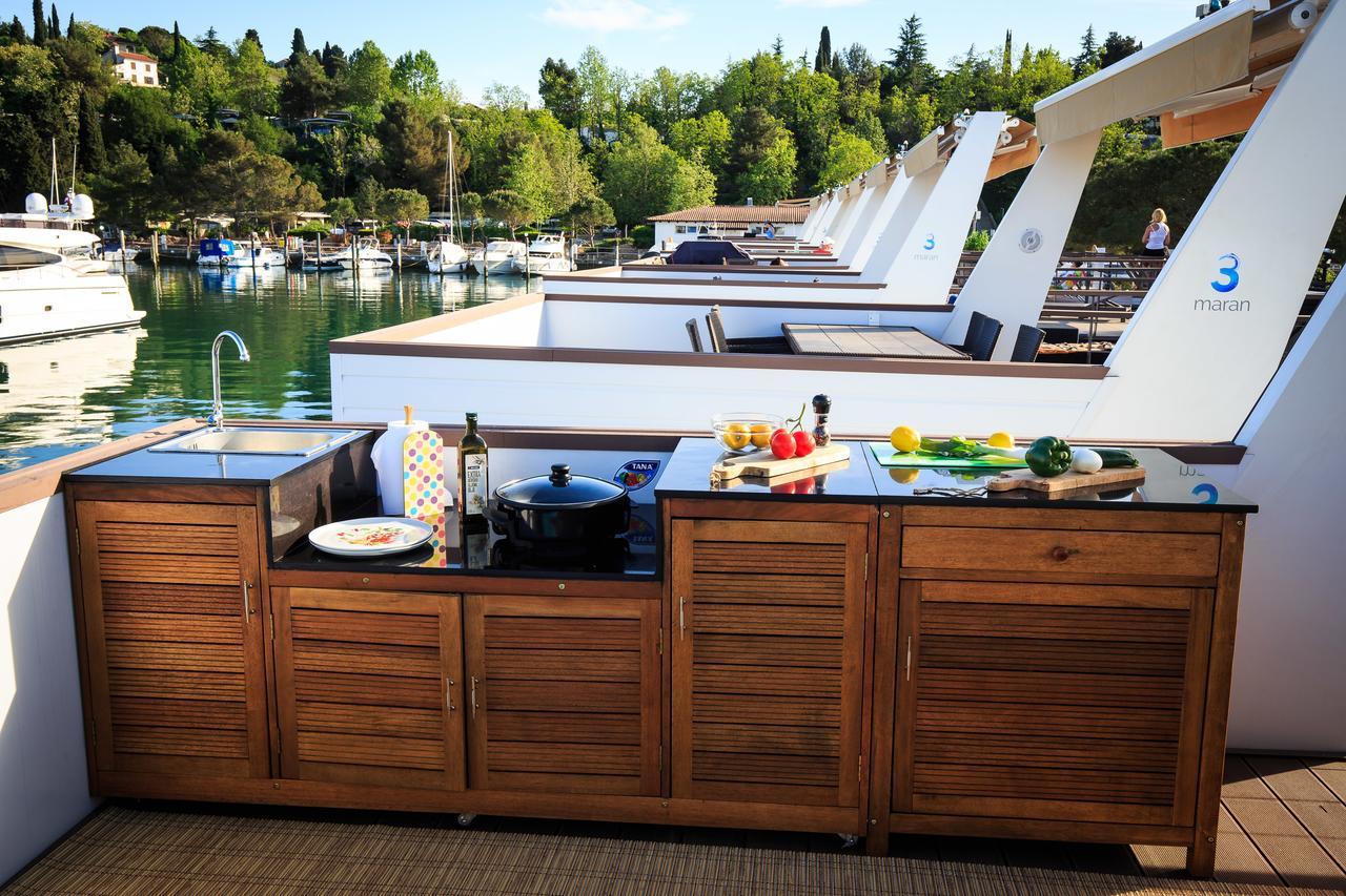 Floating Sea House Kahne Portoroz Villa Bagian luar foto