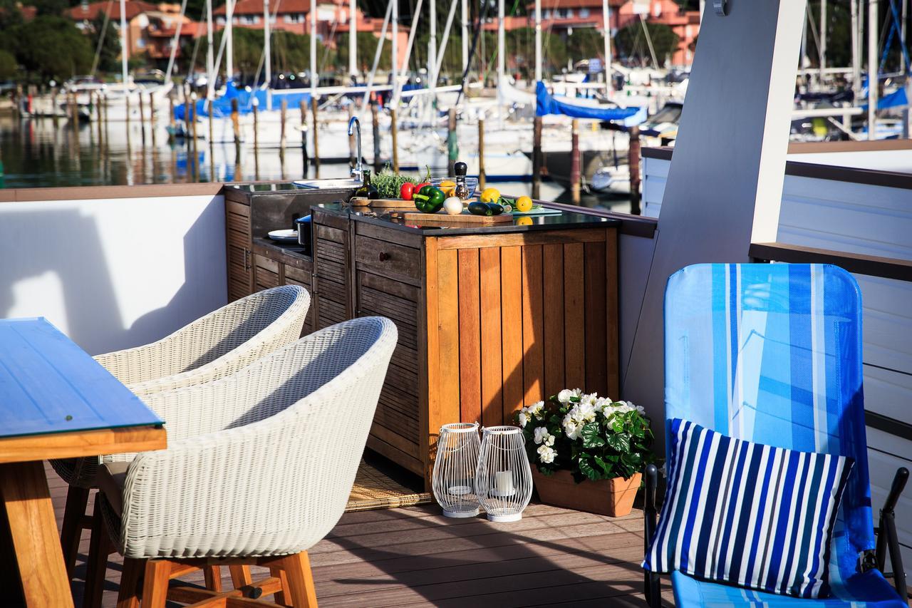 Floating Sea House Kahne Portoroz Villa Bagian luar foto