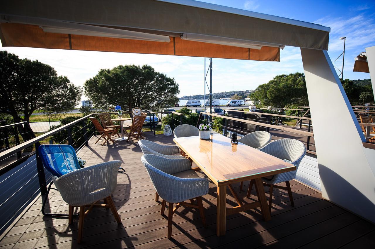 Floating Sea House Kahne Portoroz Villa Bagian luar foto