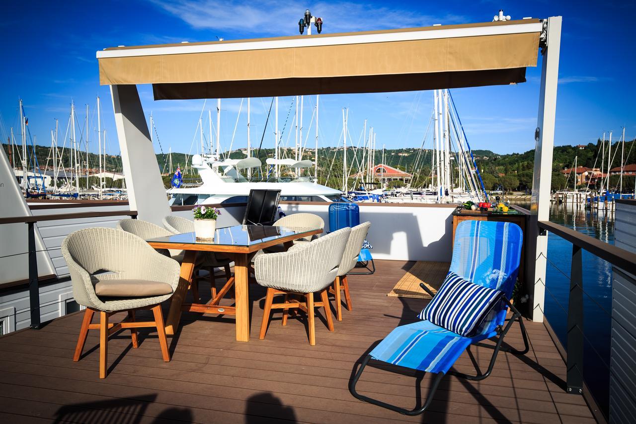 Floating Sea House Kahne Portoroz Villa Bagian luar foto